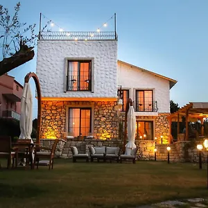 https://huzurla-otel.hotelsofizmir.com