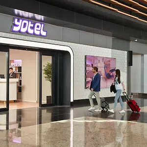Otel Yotel Airport