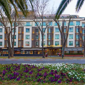 5* Hotell Dosso Dossi & Downtown