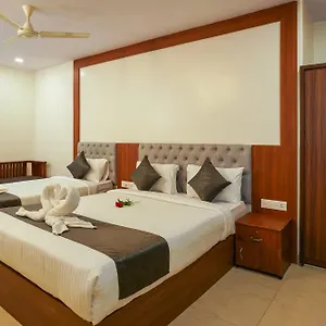 Royal Plaza 3* Kozhikode