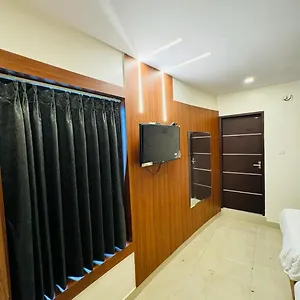 Royal Plaza 3* Kozhikode