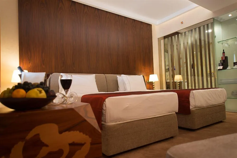 Vogue Hotel Supreme Istanbul 5*,