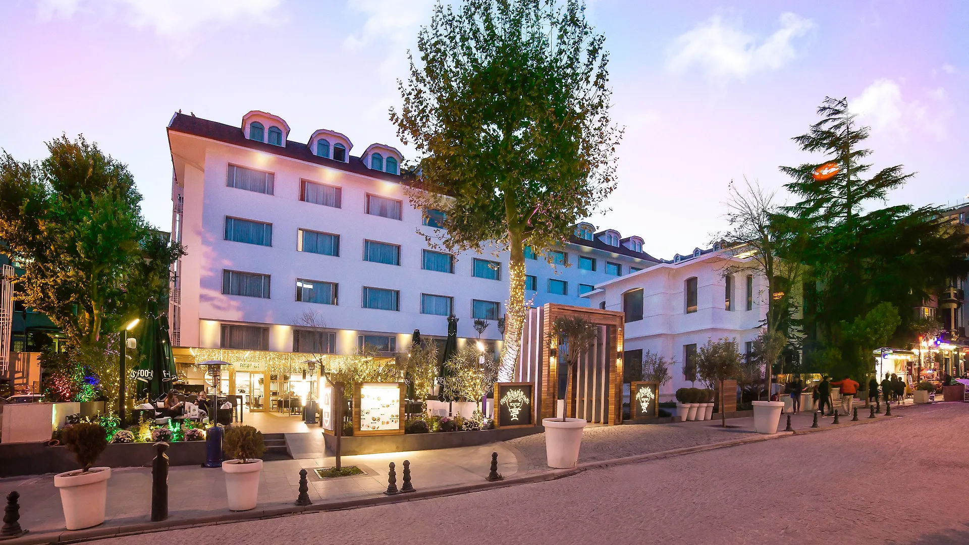 Vogue Hotel Supreme Istanbul