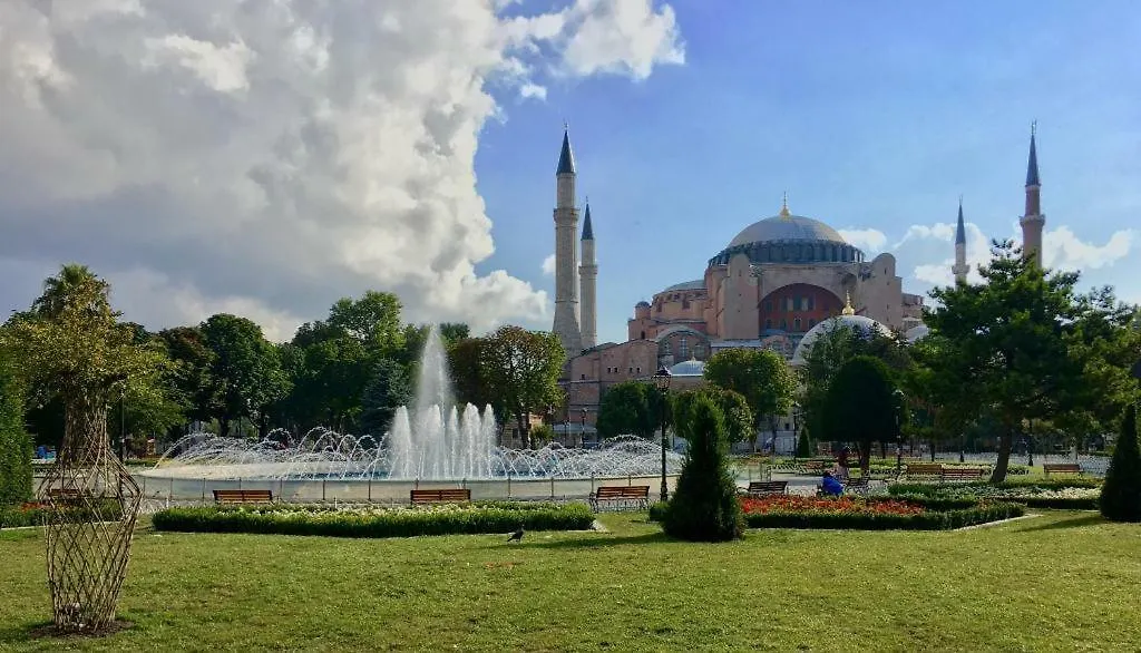 Vogue Hotel Supreme Istanbul