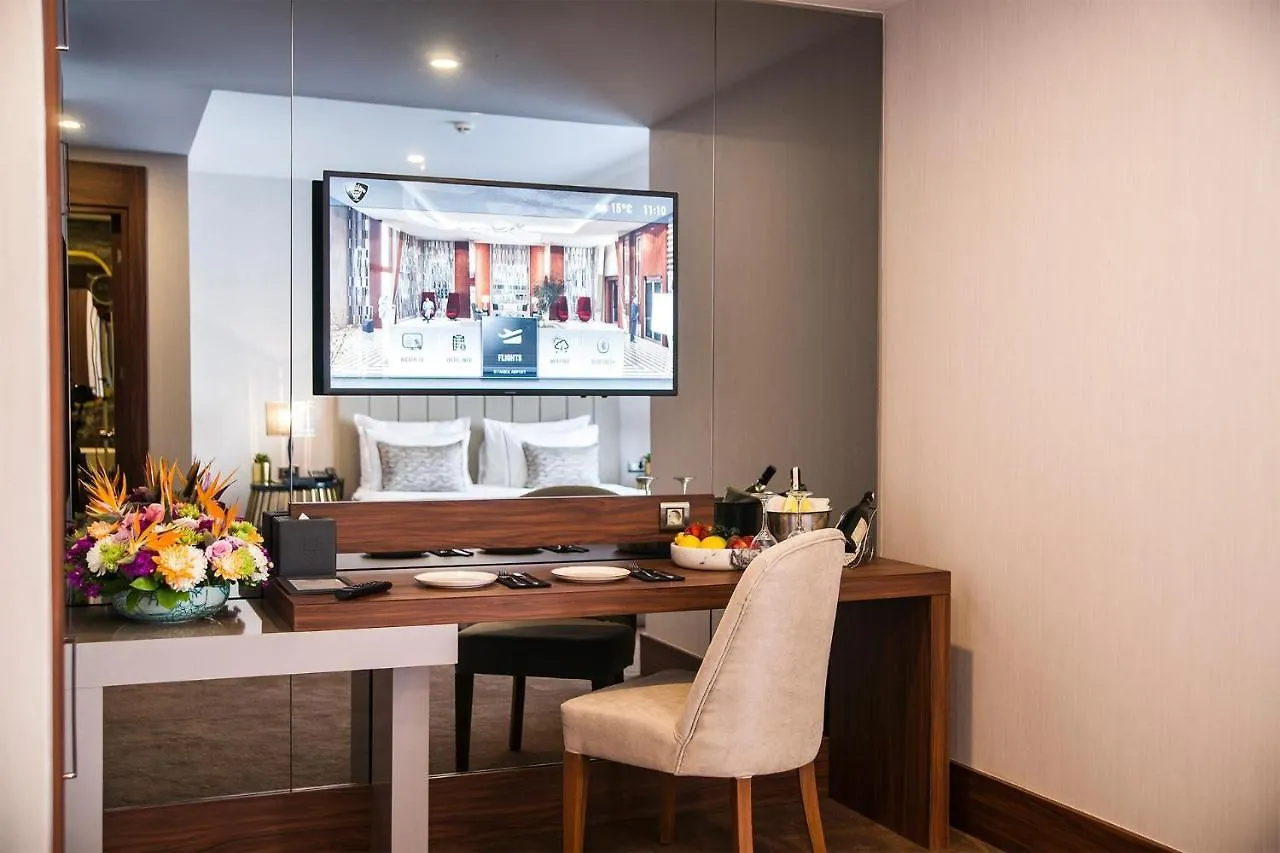 Vogue Hotel Supreme Istanbul 5*,